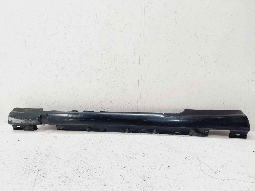 Prag lateral stanga Mercedes Clasa E Coupe (C207) [Fabr 2009-2016] A2076901740