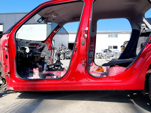 Prag lateral stanga Suzuki Swift 3 (MZ, EZ) [Fabr 2005-prezent] 1.2 hybrid K12D 61KW / 83CP