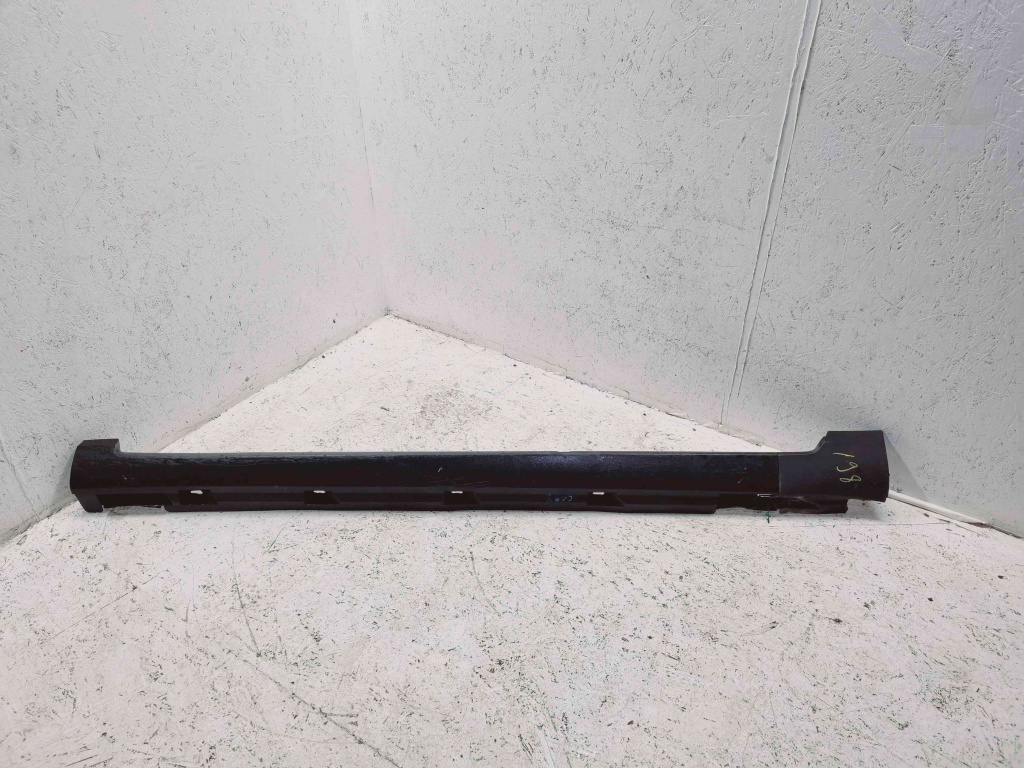 Prag lateral stanga Volkswagen Passat B6 Variant (3C5) [Fabr 2005-2010] OEM