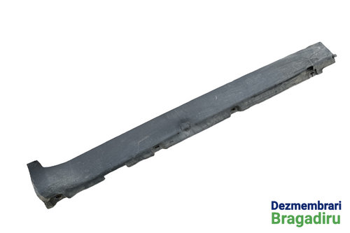 Prag ornament exterior dreapta Cod: 8V41-S10154-AD Ford Kuga [2008 - 2013] Crossover 2.0 TDCi MT AWD...