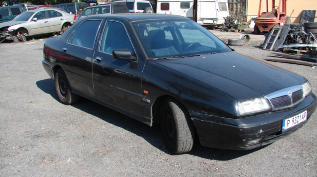 Prag ornament exterior stanga Lancia Kappa [1994 - 2008] Sedan 2.0 MT (155 hp) (838A)