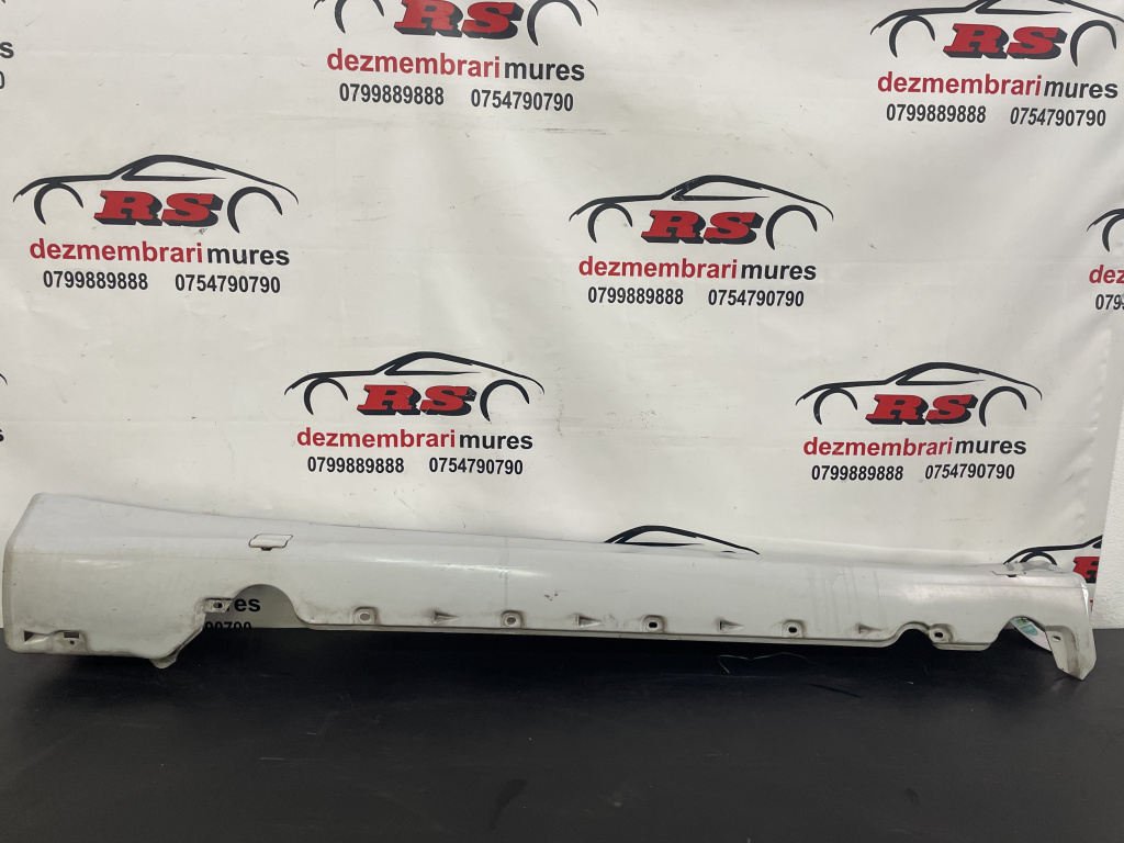 Prag ornament stanga MB SL500 R129 sedan 1992 (1286900704)