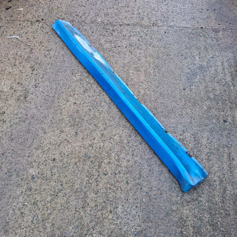 Prag Plastic Dreapta,Albastru,dreapta,Albastru Opel ZAFIRA A (F75) 1999 - 2005