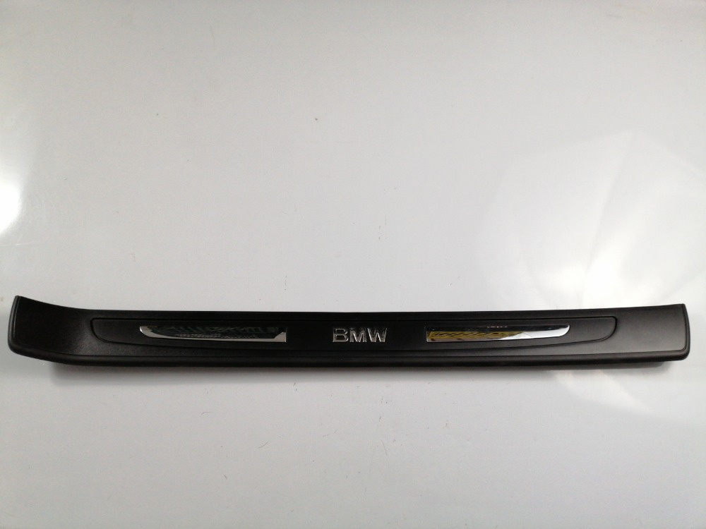 Prag Plastic Dreapta Bmw 7 (E65, E66, E67) 2001-2008 Negru 8223552, 7051872