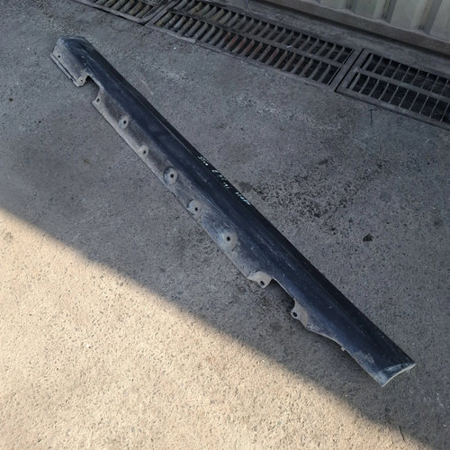 Prag Plastic Stanga Bmw 3 (E46) 1998-2007 Negru 8209755, 51718209755, 229449, 8230153, S2098L, 67580...
