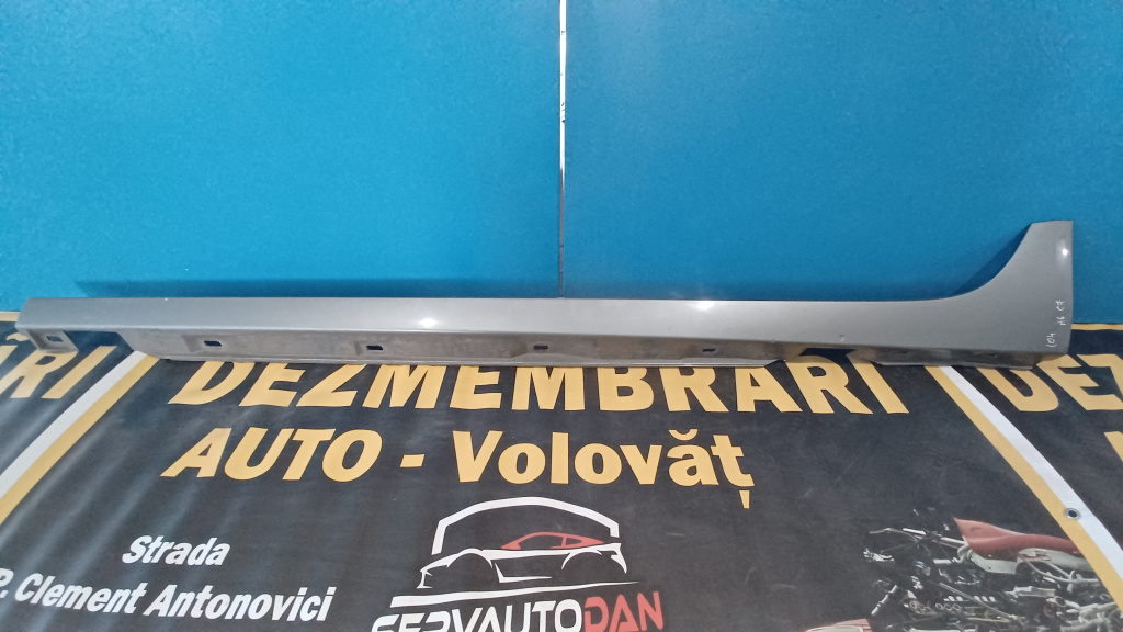 Prag stanga Audi A6 (2010-2018) [4G2, C7] 2.0 Motorina 2015