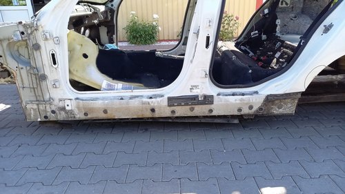 PRAG STANGA BMW SERIA 1 E 87 - - (2007 2011)