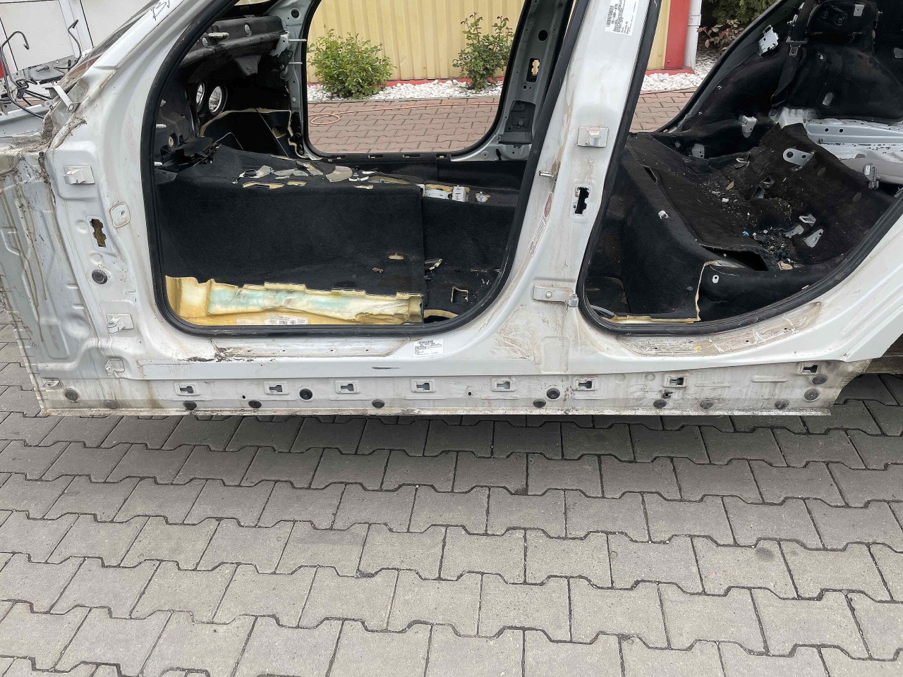 PRAG STANGA BMW SERIA 1 F20 - - (2011 2015)