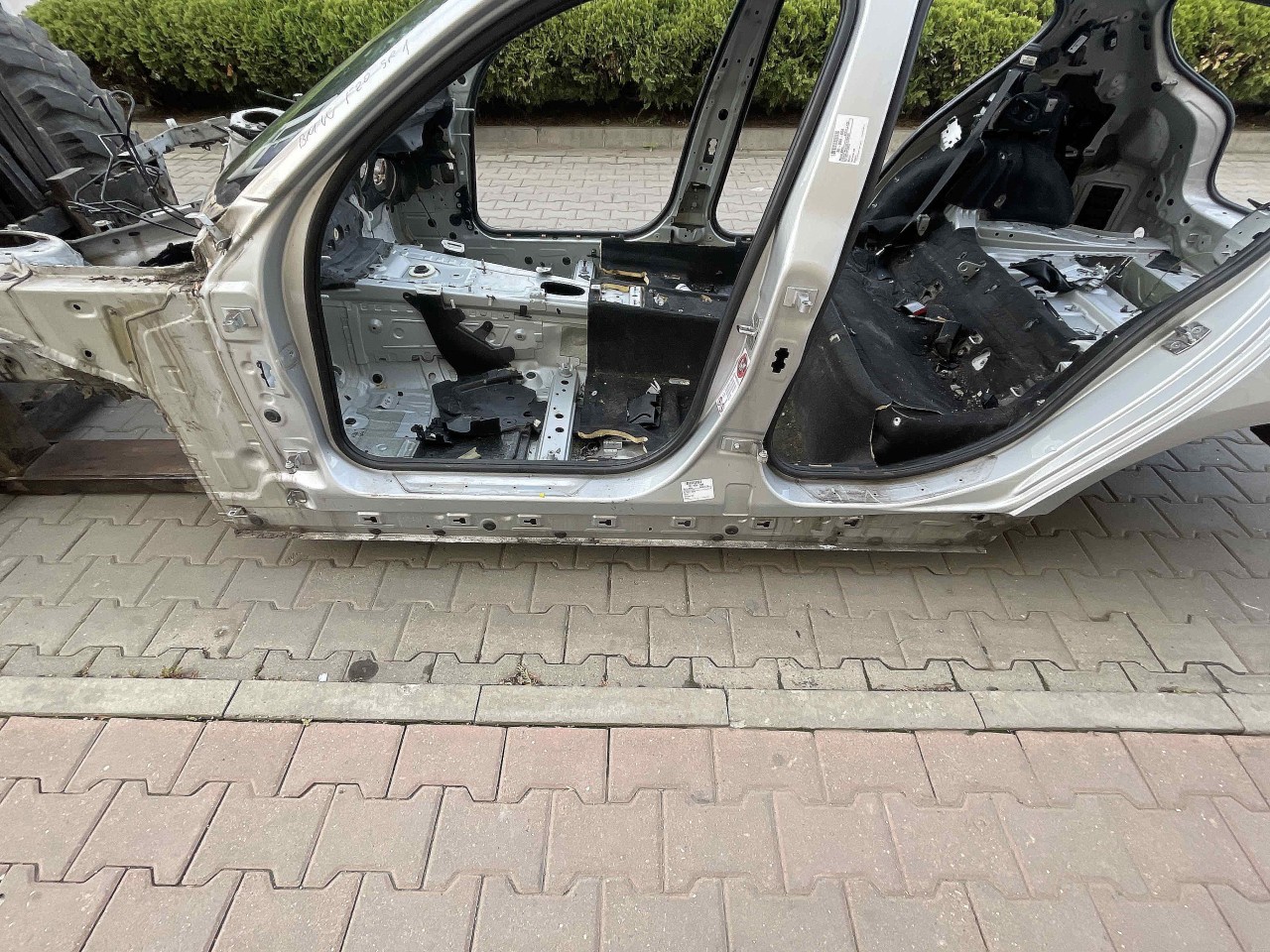 PRAG STANGA BMW SERIA 1 F20 SERIA 1 F20 - - (2011 2015)