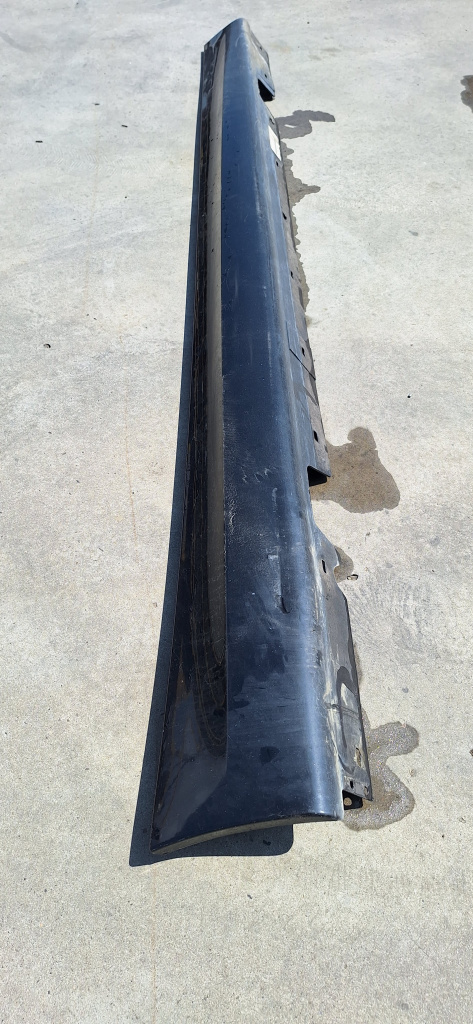 Prag stanga BMW Seria 3 (2005-2012) [E91] 2.0 Motorina 2011, -