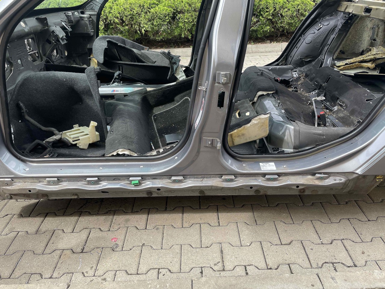 PRAG STANGA BMW SERIA 5 E 60 - - (2007 2010)
