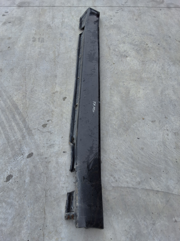 Prag stanga BMW Seria 7 (2001-2008) [E65, E66] 2.9 Motorina 2004, -