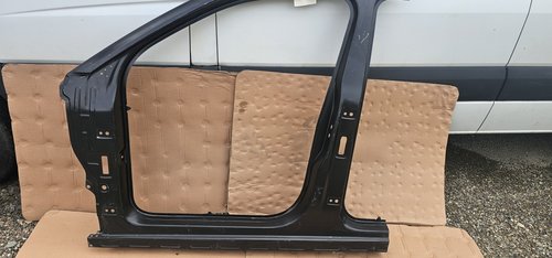 Prag stanga cu Stalp A+ B Vw T-Cross 2019 2020 2021 2022 2023