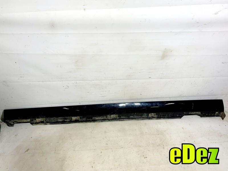Prag stanga culoare negru - lc9x Volkswagen Passat CC facelift (2012-2016) 3C8853855E