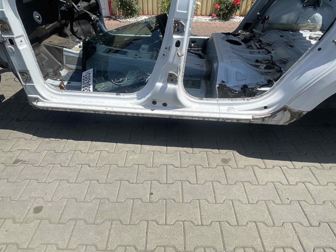 PRAG STANGA DACIA DUSTER - - (2010 2013)