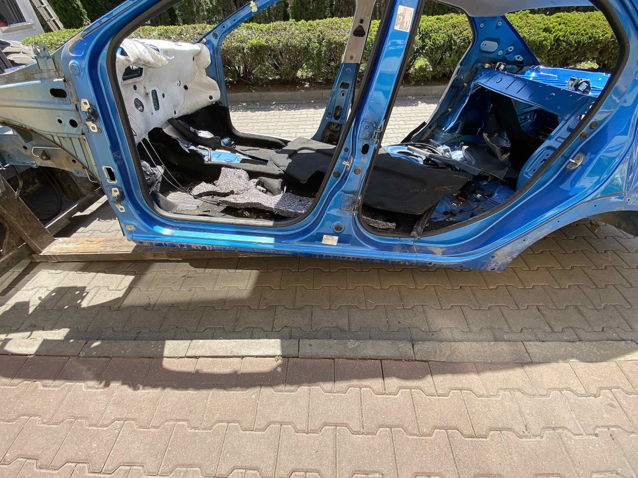PRAG STANGA DACIA LOGAN - - (2020 2024)