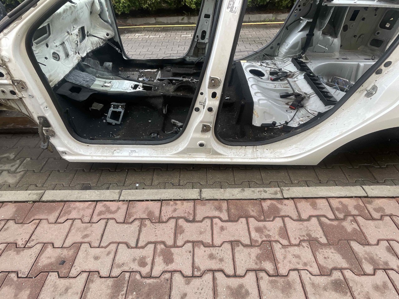 PRAG STANGA DACIA LOGAN MCV LOGAN MCV - - (2012 2016)