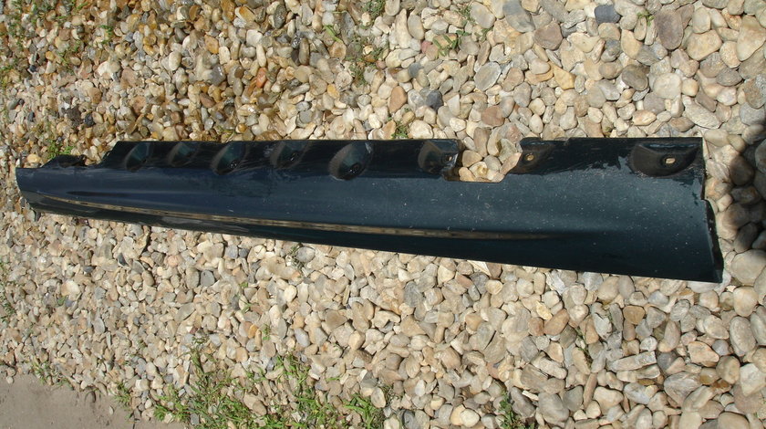 prag stanga/dreapta bmw e46 an 1998-2004