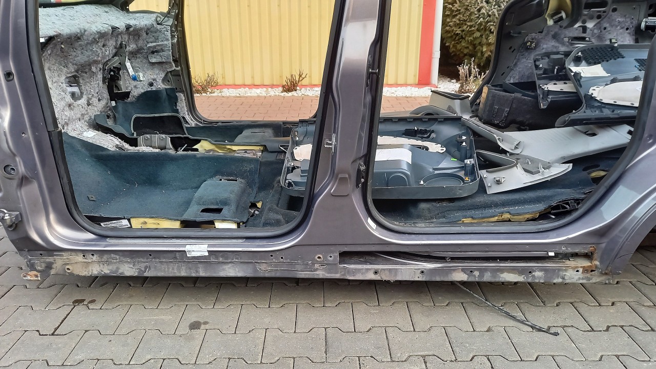 PRAG STANGA FORD GRAND C-MAX 2.0 TDCI - (2010 2015)