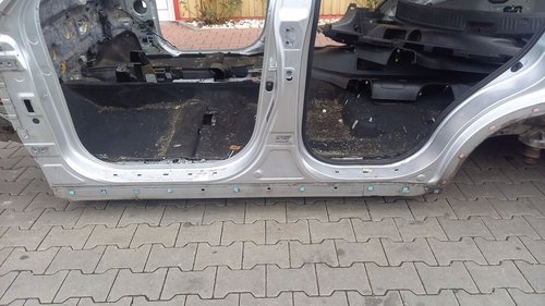 PRAG STANGA KIA SORENTO - - (2009 2012)