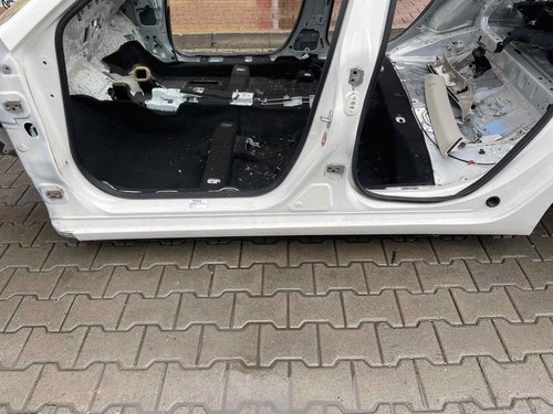 PRAG STANGA MAZDA 3 3 - - (2013 2018)