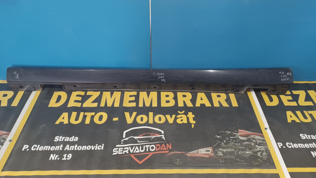 Prag stanga Mercedes-Benz E-Class (2009->) [W212] 2.2 Motorina 2012