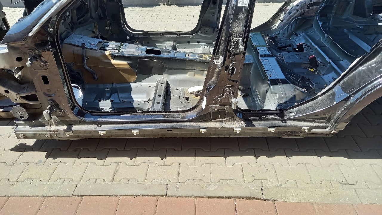 PRAG STANGA MERCEDES C-CLASS C-CLASS - - (2007 2011)