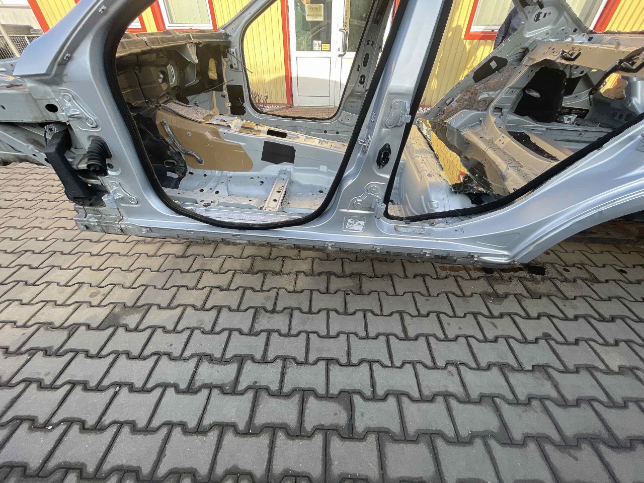 PRAG STANGA MERCEDES C-CLASS C-CLASS - - (2007 2011)