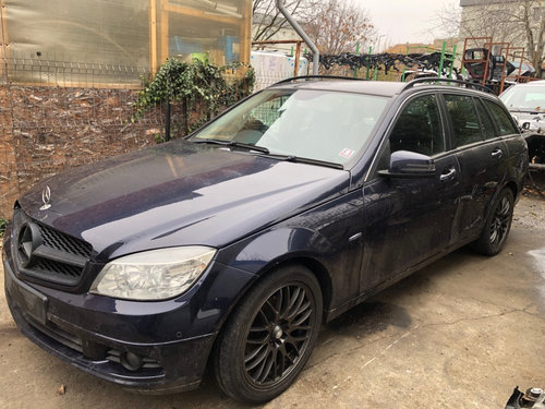 Prag stanga Mercedes C Class S204 COMBI 2007-2014 COD CULOARE 359