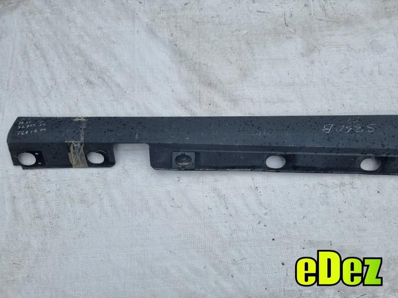 Prag stanga Mercedes S-Class (2005-2009) [W221] a2216900340