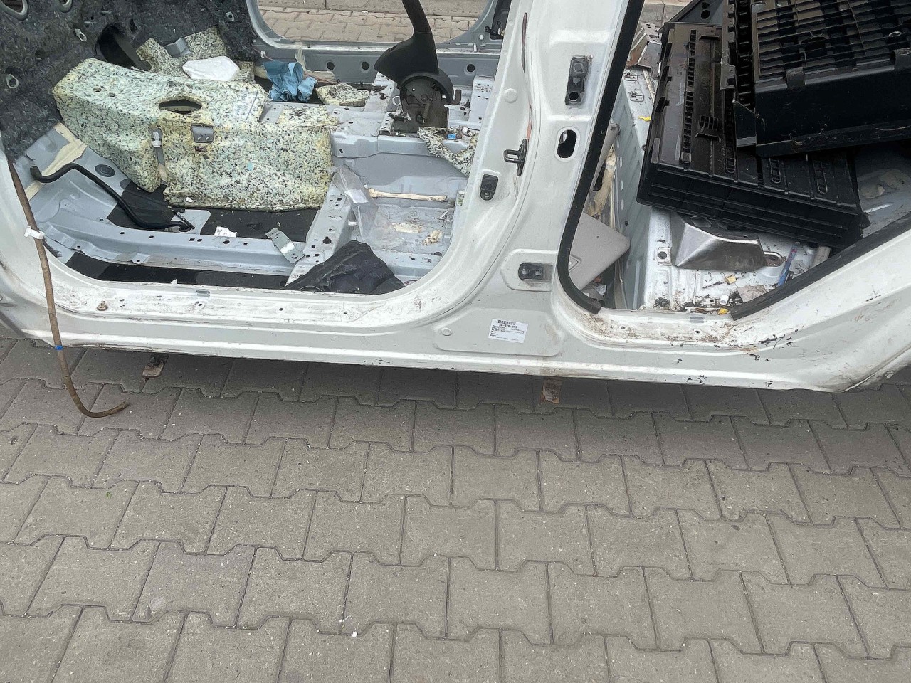 PRAG STANGA NISSAN X-TRAIL X-TRAIL - - (2007 2010)
