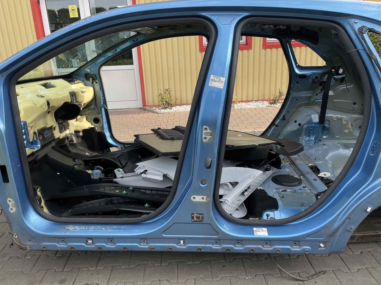 PRAG STANGA OPEL CROSSLAND X - - (2017 2020)