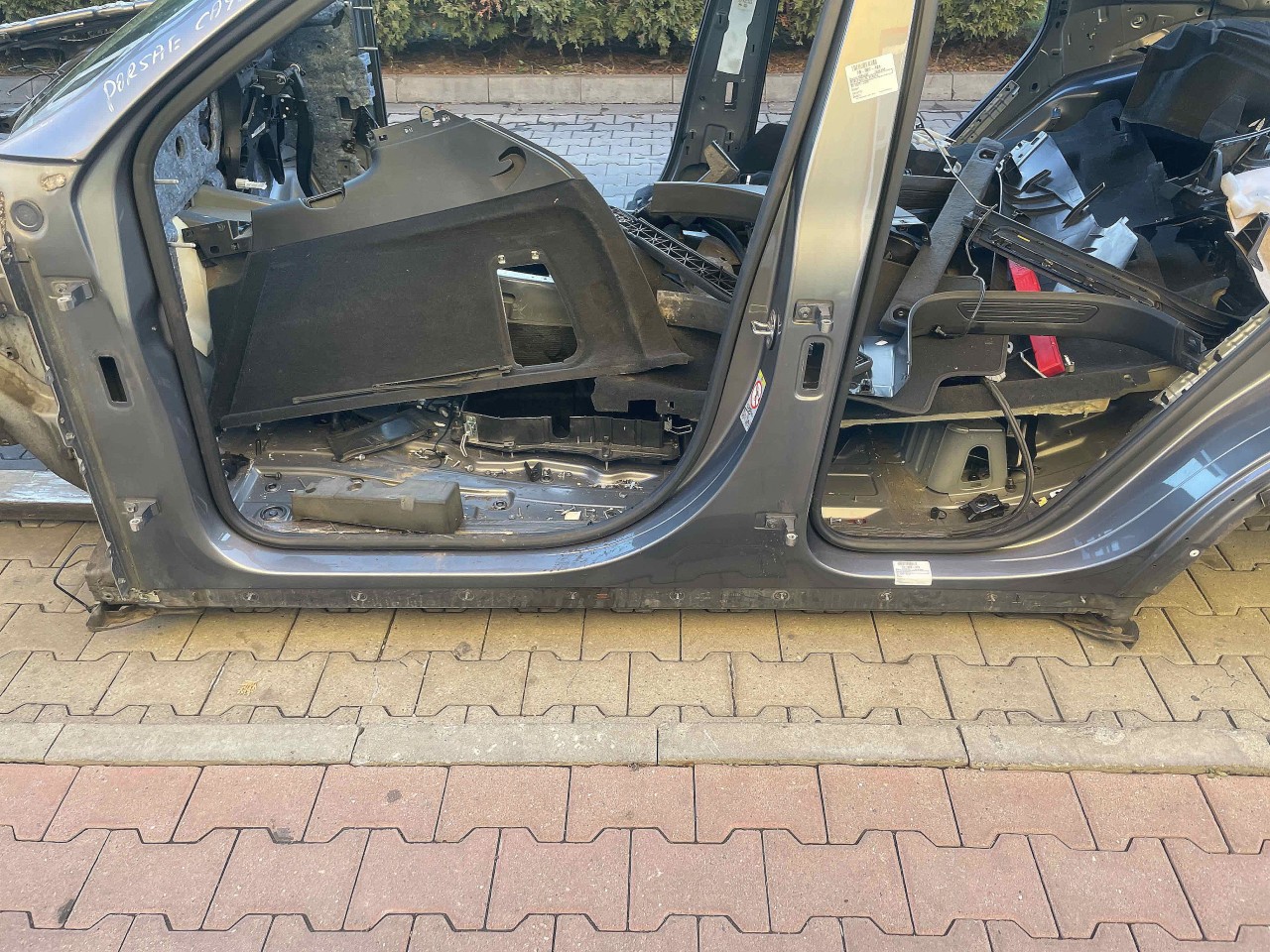 PRAG STANGA PORSCHE CAYENNE - - (2011 2018)