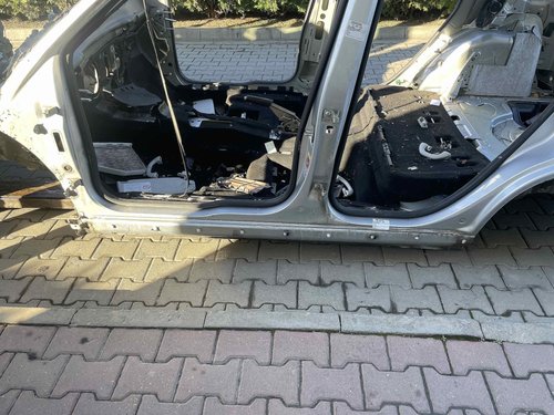 PRAG STANGA SKODA YETI - - (2009 2017)