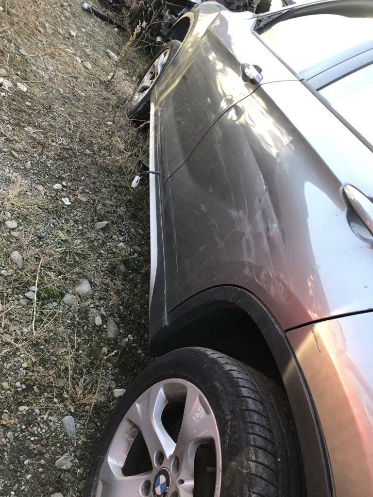 Prag stanga tabla BMW X1 2010