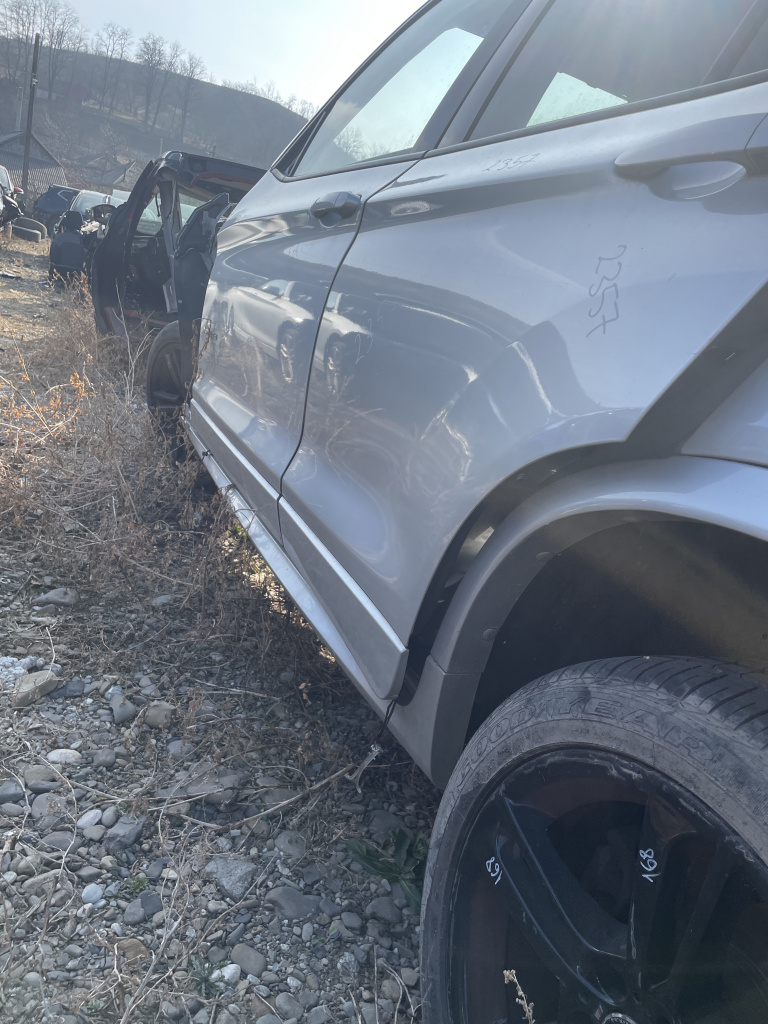 Prag stanga tabla BMW X3 F25 2015