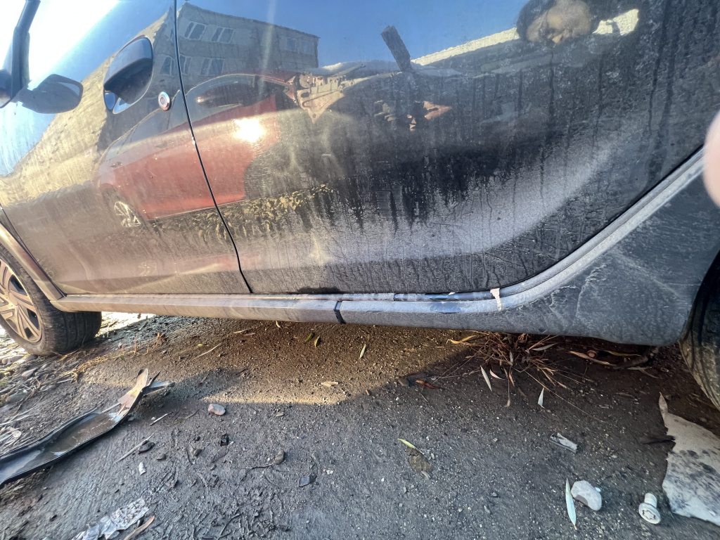 Prag stanga tabla Dacia Sandero 2 Stepway 0.9 Benzina 2015