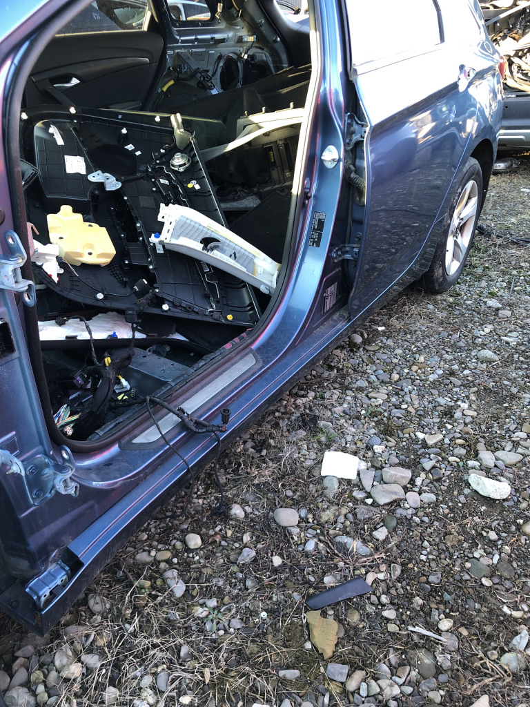 Prag stanga tabla Hyundai i40 Break 2014