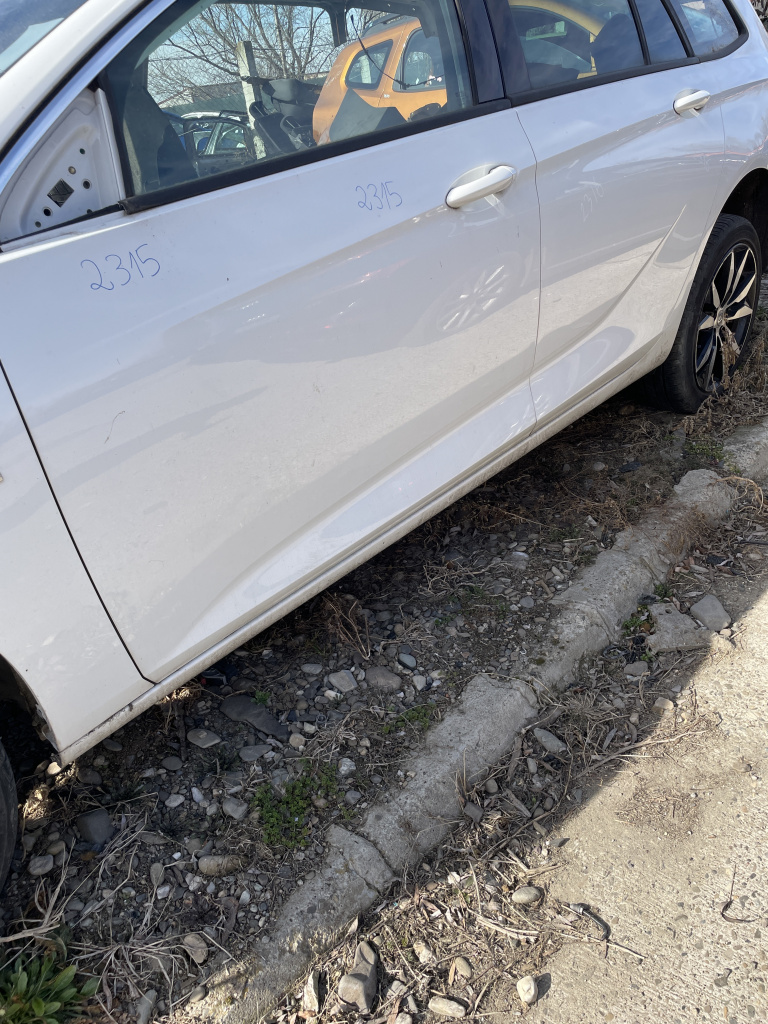 Prag stanga tabla Opel Insignia B Break 2018