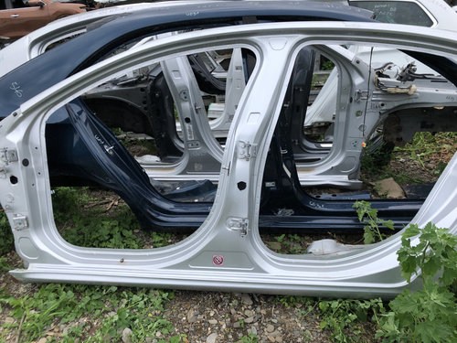 Prag stanga tabla Peugeot 508 Berlina - Motorina 2012, -