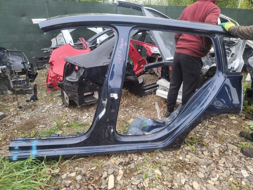 Prag stanga tabla Volkswagen Golf 7 Break - Motorina 2015, -