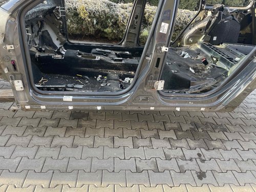 PRAG STANGA VW PASSAT PASSAT - - (2010 2014)