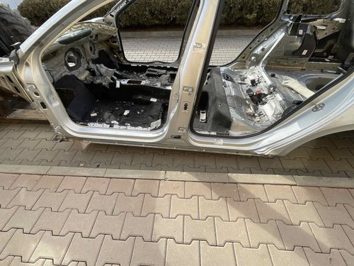 PRAG STANGA VW PASSAT PASSAT - - (2014 2019)