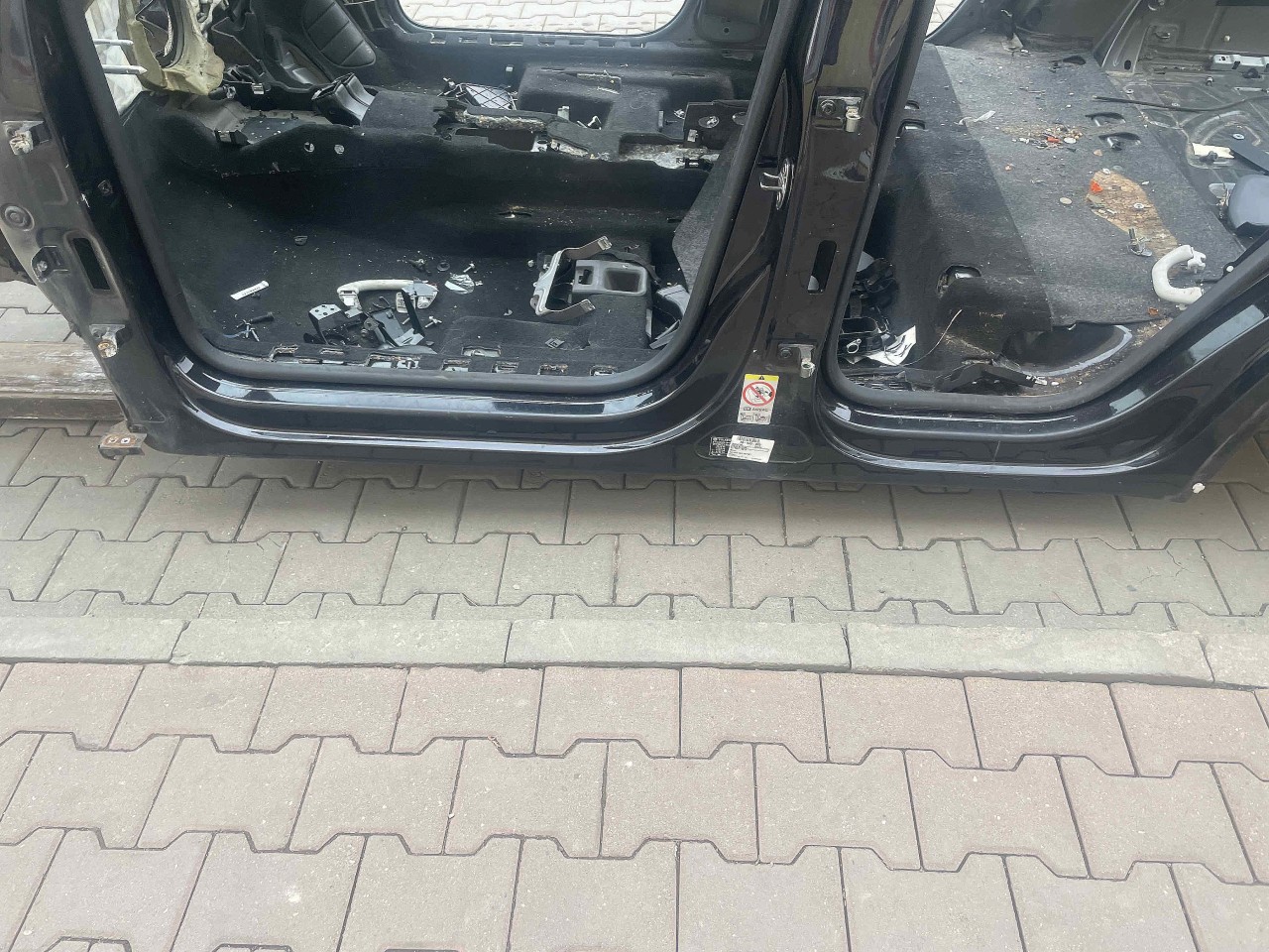 PRAG STANGA VW TIGUAN TIGUAN - - (2007 2010)