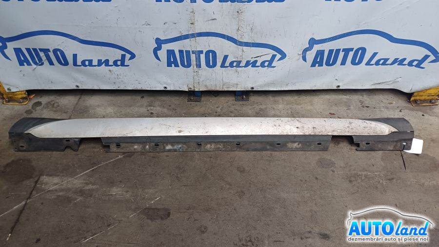Praguri Dreapta BMW X1 E84 2009