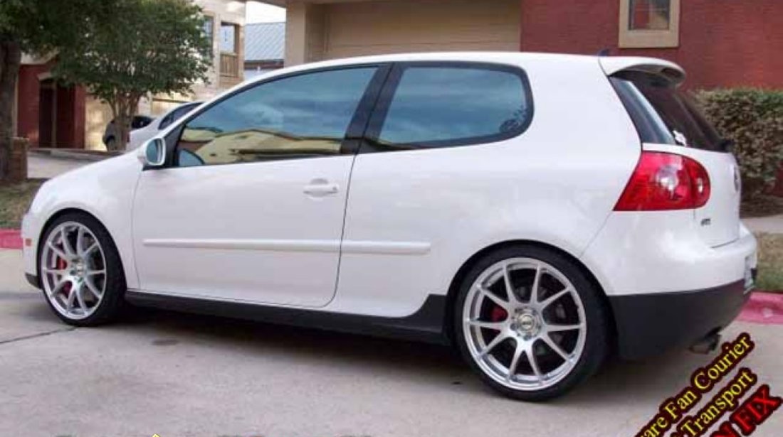 Praguri GTI MK5 GOLF 5 Plastic Abs Pret redus 540 RON SETUL