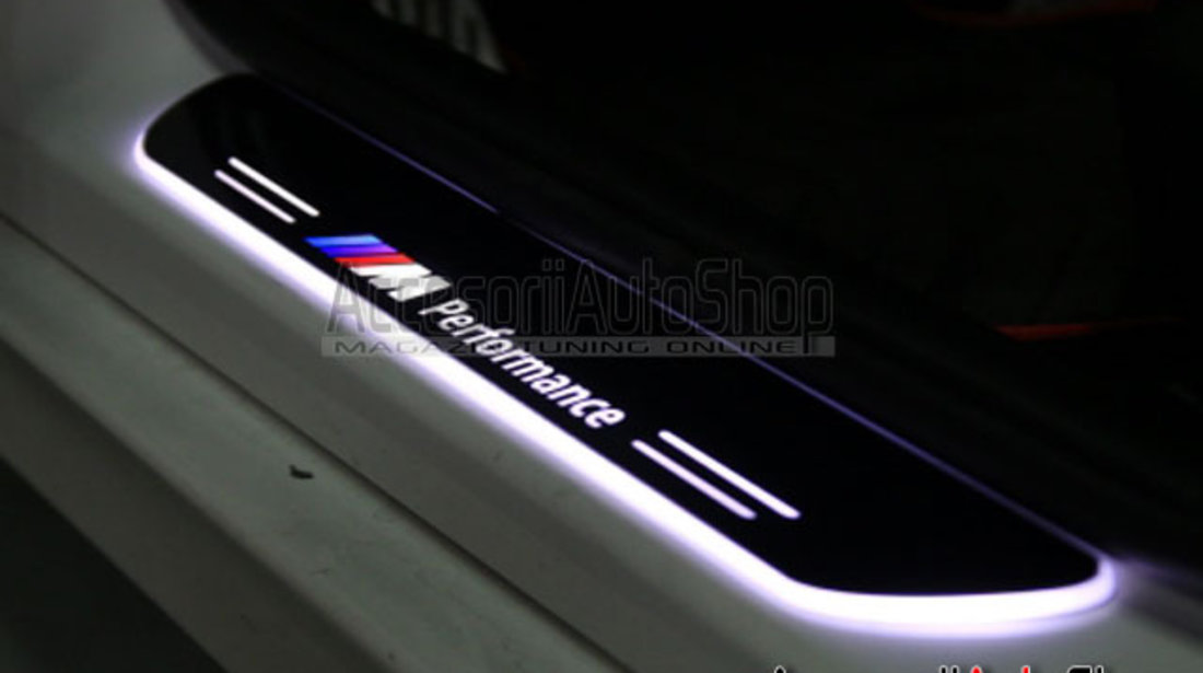 Praguri Interioare Iluminate LED BMW M Performance