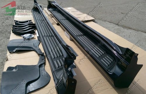 PRAGURI LATERALA TOYOTA LAND CRUISER PRADO FJ150 2010-2019 BK[GX LOOK]