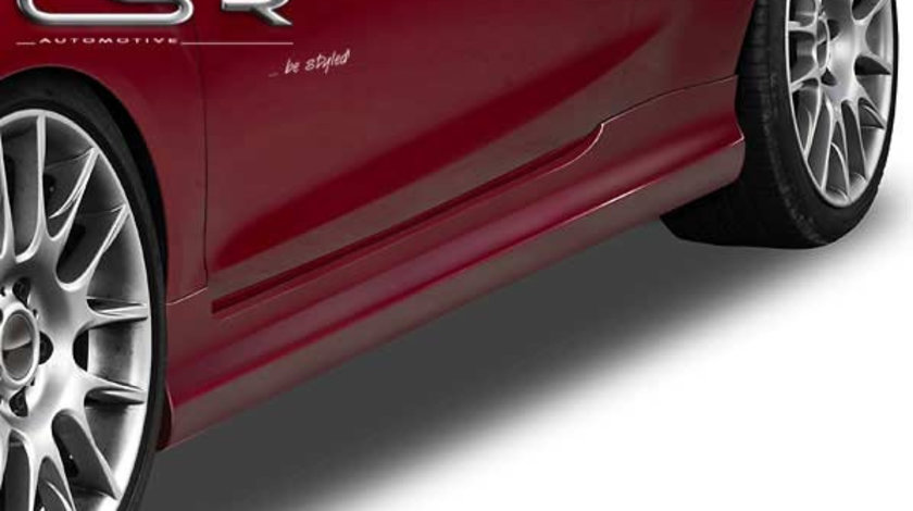 Praguri laterale pentru Ford Fiesta MK7 hatchback , nur 3- usi ab 10/2008 material foarte rezistent GFK SS141