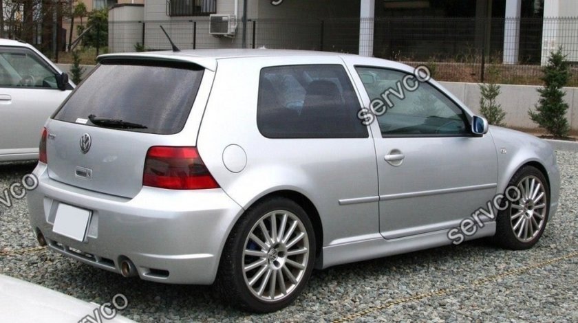 Praguri Volkswagen Golf 4 R32 Look 1997-2003 v3 - Maxton Design